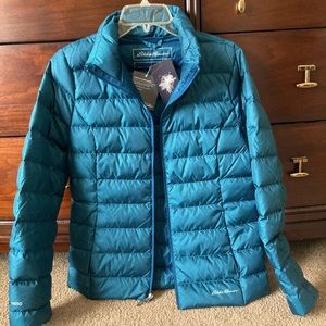Women’s Eddie Bauer cirruslite down jacket size M